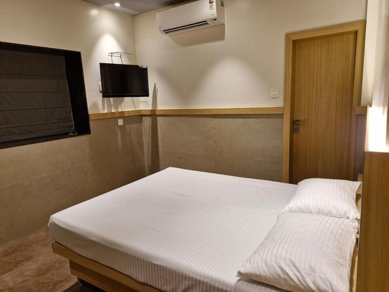 Avenue 10 Boutique Hotel Púna Kültér fotó