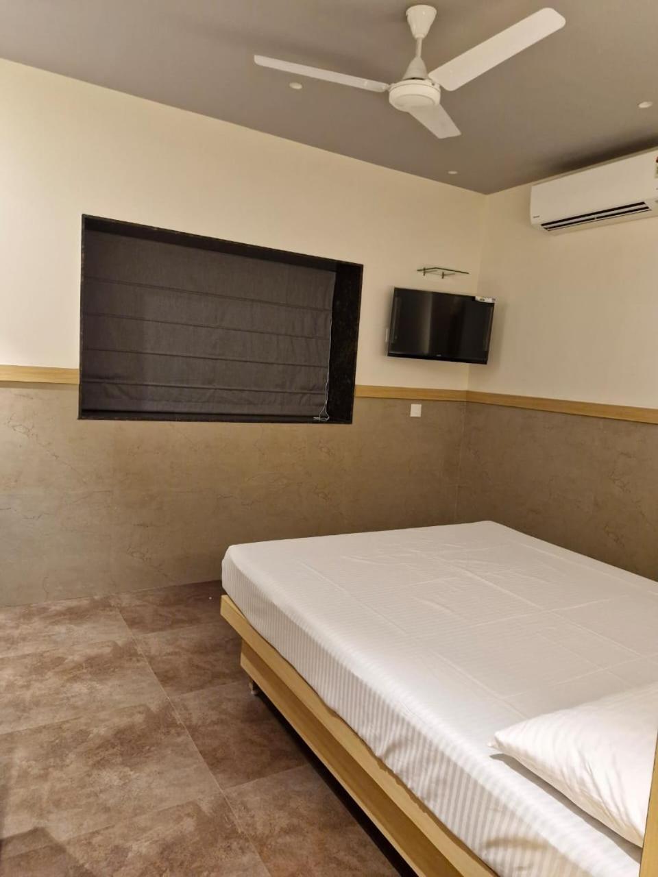 Avenue 10 Boutique Hotel Púna Kültér fotó